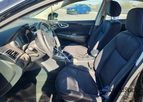 2017 Nissan Sentra S z USA, uszkodzony, nr VIN 3N1AB7AP0HL714005